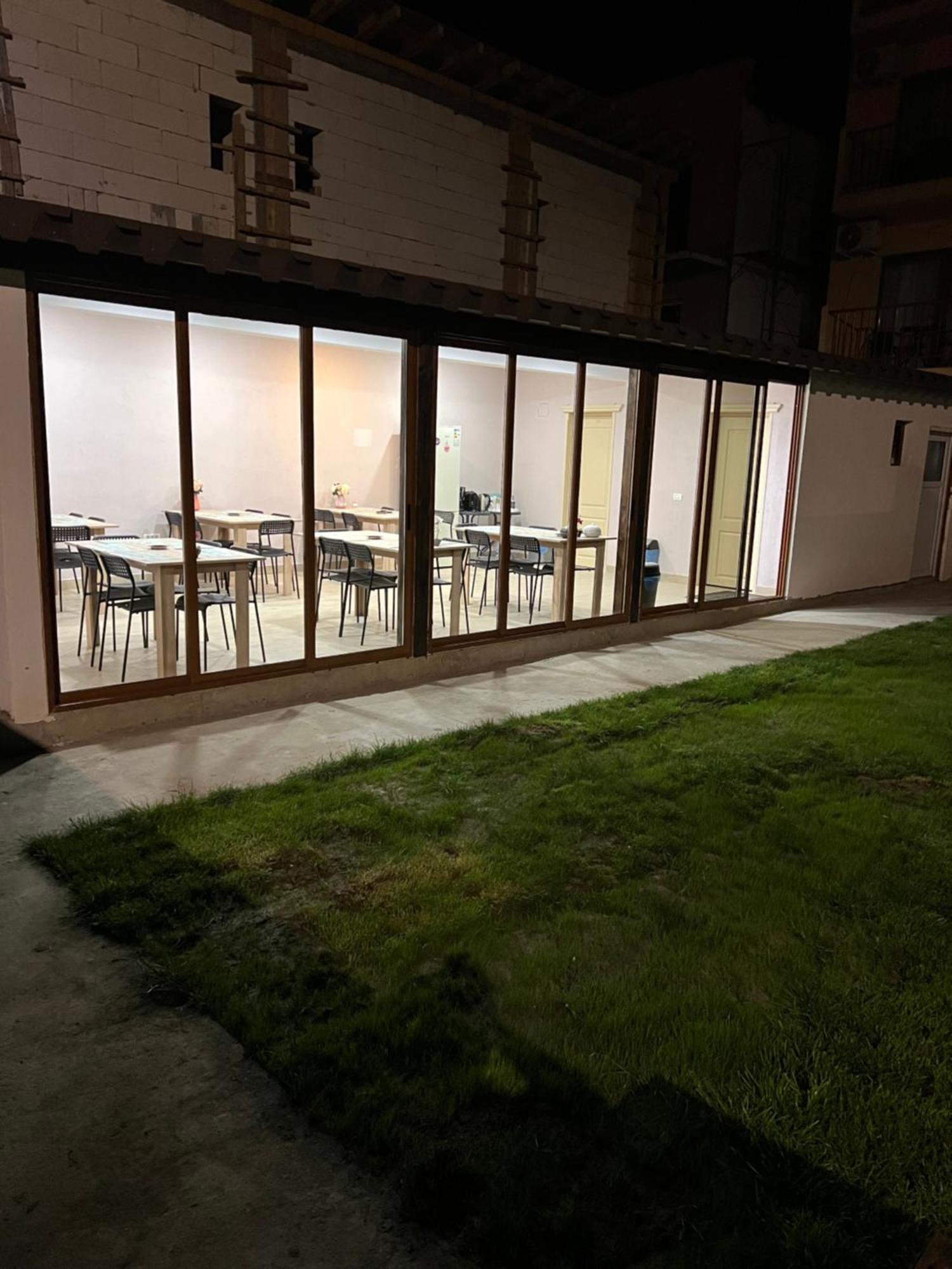 Pensiunea Riviera كوستِنيست المظهر الخارجي الصورة